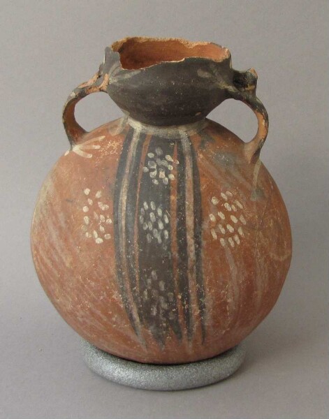 Clay vessel