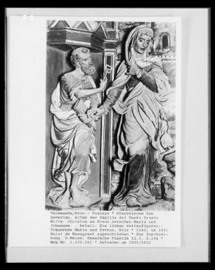 Altar der Capilla del Santa Cristo mit Kreuzigungsgruppe, Detail linke Seitenfiguren: Mater Dolorosa und Petrus