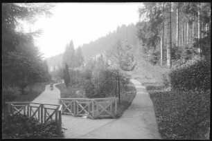 Marienbad. Parkanlagen bei Café Waldmühle