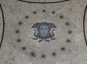 Ludwig-Maximilians-Universität — Erweiterungsbau — Lichthof — Fußbodenmosaik
