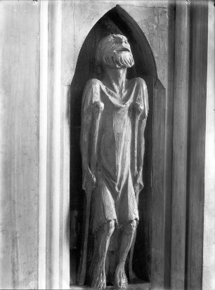 Statue