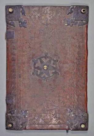 Rückdeckel eines Buches mit Notenhandschrift auf der Innenseite