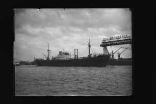 Franciska Hendrik Fisser (1952), Hendrik Fisser A. G., Emden
