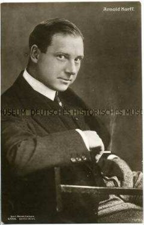 Porträt des Schauspielers Arnold Korff