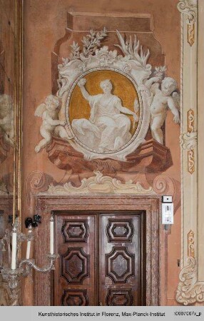 Supraporten mit allegorischen Figuren : Allegorische Figur