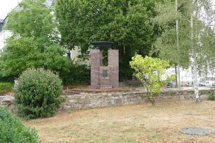 Gefallenendenkmal; Idstein, Bahnhofstraße