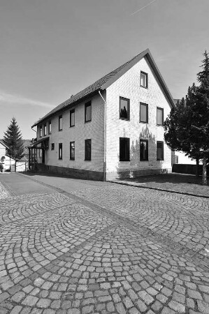 Ehem. Schule (Schule); Wartenberg, Pfarrgasse 17