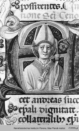 Lektionar in vier Bänden, 2. Buch : Buchseite mit Text und historisierter Initiale A mit Heiligem Zenobius sowie Miniatur mit dem Begräbnis des Heiligen