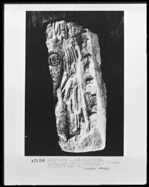 Maria auf dem Wochenbett, Stuckfragment aus St. Michael