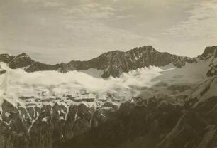 Österreich. Hohe Tauern, Hochalmspitze (3360 m) und Ankogelgruppe. Tischlerspitzen, vom Hannoverhaus gesehen