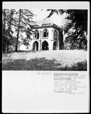 Schloß Babelsberg & Gerichtslaube