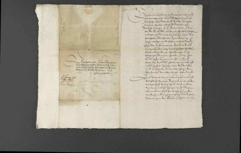 Pfalzgraf Ottheinrich benachrichtigt Herzog Christoph von Württemberg über die Verhandlungen zwischen Kaiser Ferdinand I. und Markgraf Albrecht II. Alcibiades von Brandenburg-Kulmbach.