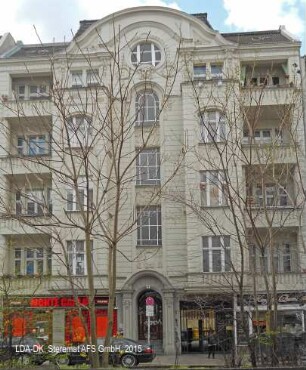 Mietshaus & Fabrikgebäude; Berlin, Neukölln