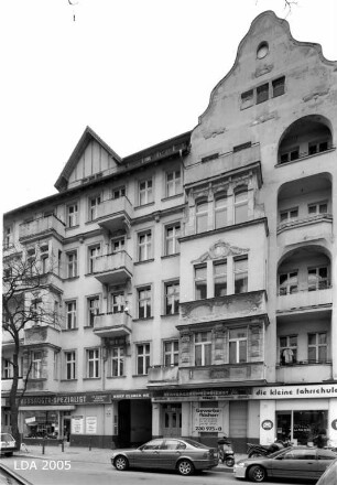 Mietshaus & Gewerbehof; Berlin, Tempelhof-Schöneberg