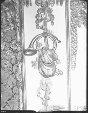 Potsdam, Neues Palais, Oberes Fürstenquartier, Jagdkammer, R.: 259, Oberes Wanddetail links der nördlichen Tür.