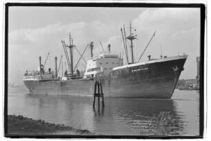 Bischofstor (1955), Frachtschiff, Schlüssel Reederei GmbH & Co. KG, Bremen, Bau-Nr. 283
