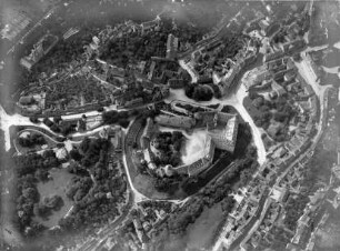 Das Schloß in Altenburg aus 350 m Höhe