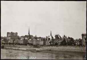 Saumur, Stadtpanorama vom Pont Cessart aus