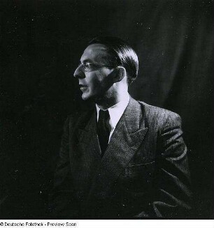 Portraitserie Hans Peter Schmitz
