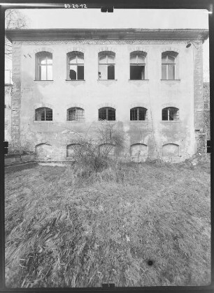 Hainewalde (Großschönau-Hainewalde). Neues Schloß (1749-1755, Umbau 1882-1883; Müller). Linker Seitenflügel von Südost