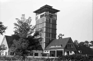 Jockgrim: Turmhaushotel Römerbad bei Jockgrim
