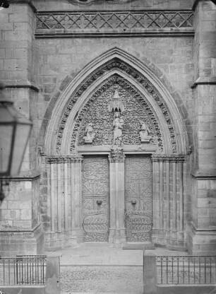 Westportal der Elisabethkirche