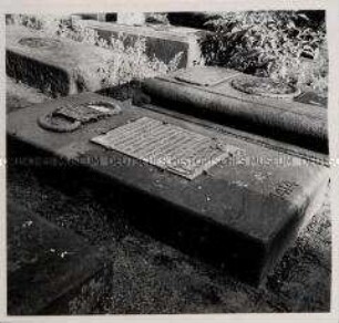 Nürnberg, Friedhof St. Johannis, Grab Willibald Pirckheimer