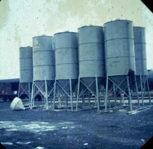 Fotografie: Lagertechnik, Mineraldünger, Hochsilo