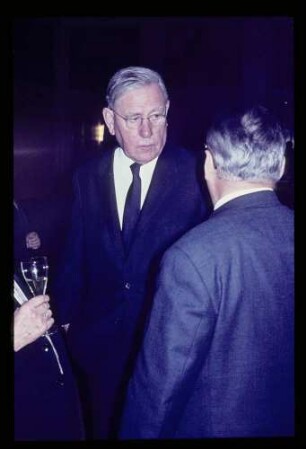 Dr. Heinrich Krone