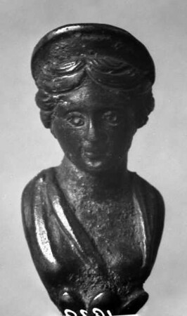 Büste der Venus mit Diadem