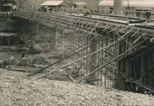 vier Autobahnbrücken aus Spannbeton, 1959