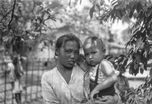 Frau und Kind (Deutsche Ostasien-Expedition 1937/1939)