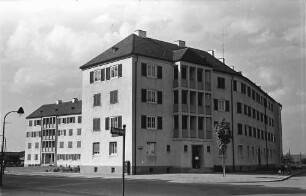 Freiburg: Wohnblock der Rhodiaceta; Offenburger Straße