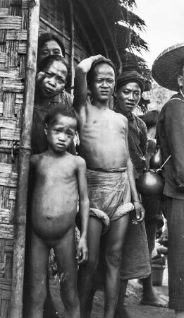 Familie der Li (Sammlung Hans Stübel - Forschungsreisen durch Hainan 1931/32)