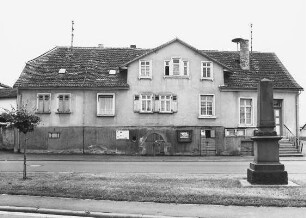 Ehemalige Schule (Fachwerkbau); Echzell, Georgenstraße 33