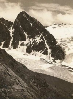 Stubaier Alpen : Österreich. Tirol. Stubaier Alpen. Oberes Sulztal. Der Bockkogel (3052 m) vom Hohen Eck
