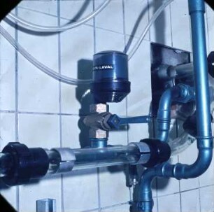 Fotografie: Melktechnik, Reinigungstechnik, Milchkammer