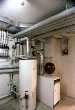 Merzhausen: Automatischer Gasofen in Wohnung