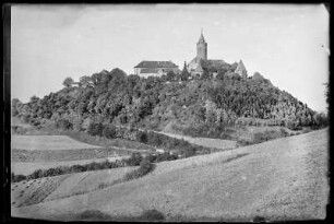 Seitenroda. Blick zur Leuchtenburg