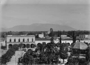 Gebäudeansicht : Blick über die Gebäude einer Stadt