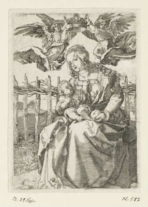 Maria von zwei Engeln gekrönt