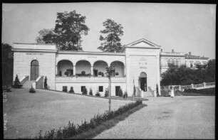 Bilin. Sauerbrunn - Inhalatorium mit Kurhaus
