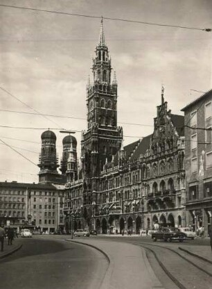 München, Marienplatz, Neues Rathaus von Osten