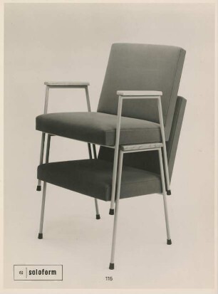 Stapelbare Stühle Modlel "116" der Eugen Schmidt GmbH
