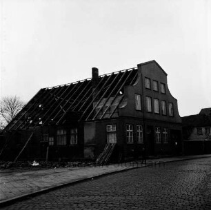 Lübecker Straße: Abriss des Fachwerkhauses der früheren Mühle von Bruno Rickert