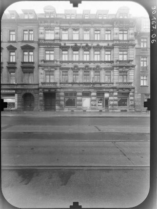 Dresden-Neustadt, Bautzner Straße 48. Wohnhaus mit Laden (um 1885). Straßenfront