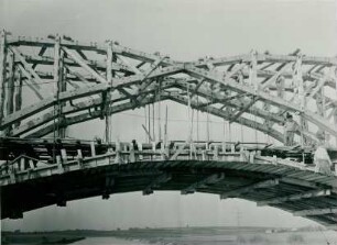 Feldwegbrücke über den Mittleren Isar-Kanal, 1952