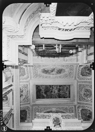 Eisenberg. Schloß Christiansburg (1677-1692; C. W. Gundermann). Schloßkapelle St. Trinitatis. Decke