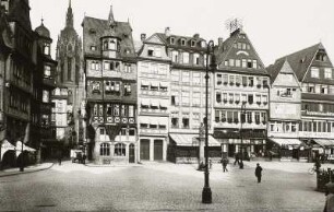 Frankfurt am Main, Römerberg : Frankfurt (Main). Römerberg. Ostseite mit Domturm