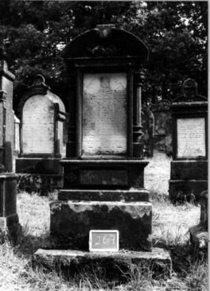 Grabstein 267 [Nir S. 181 Nr. 16.21]